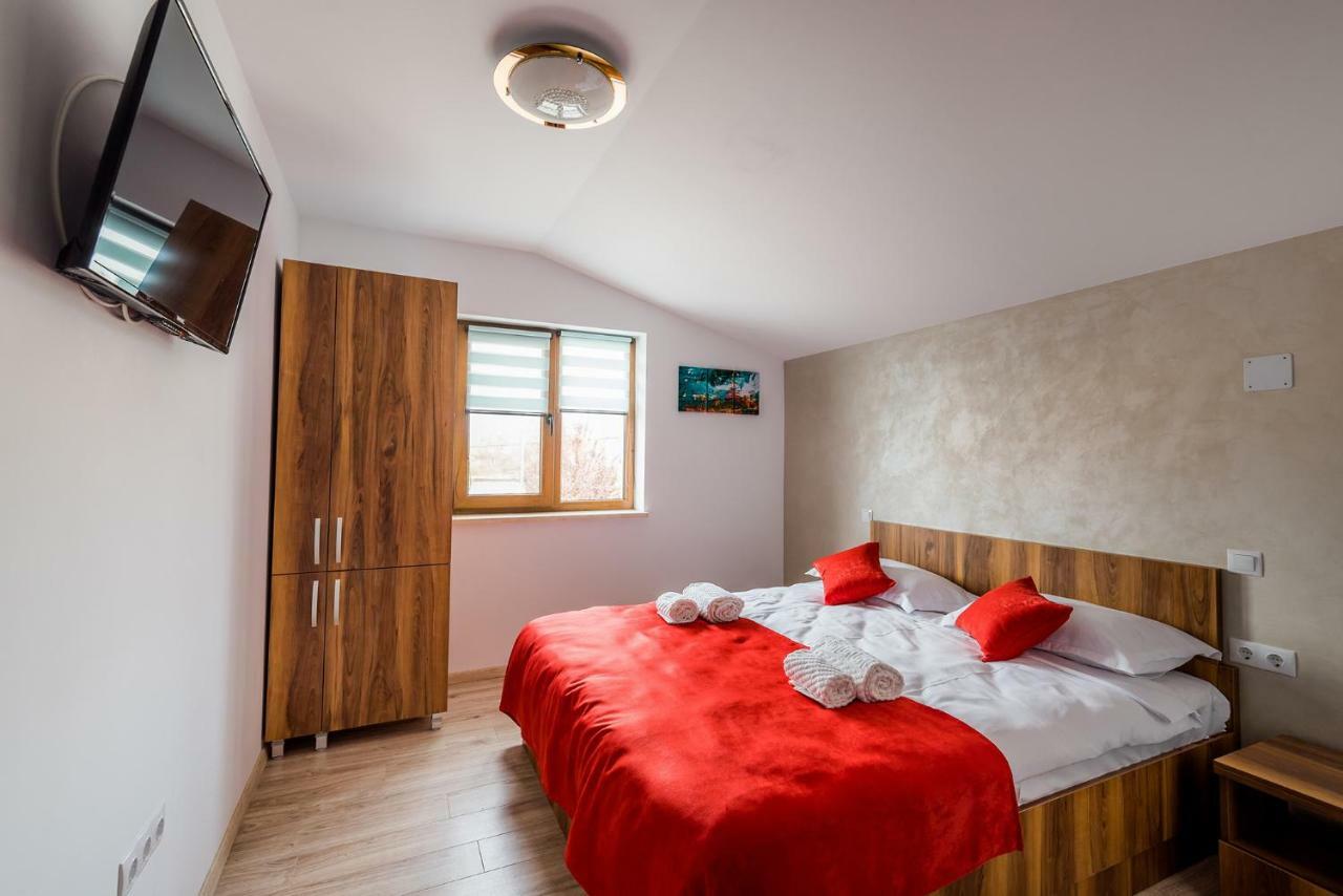 Casa Sorriso Hotel Turda Eksteriør billede