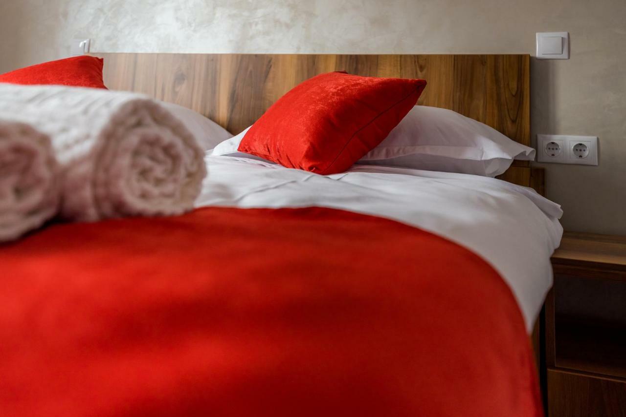 Casa Sorriso Hotel Turda Eksteriør billede